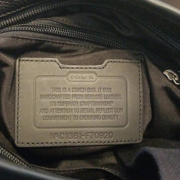 Auth COACH - F70920 Black Leather Shoulder Bag - Picture 8 of 8